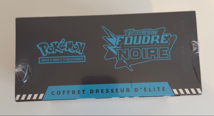 ETB Pokemon Foudre Noire - photo numéro 3