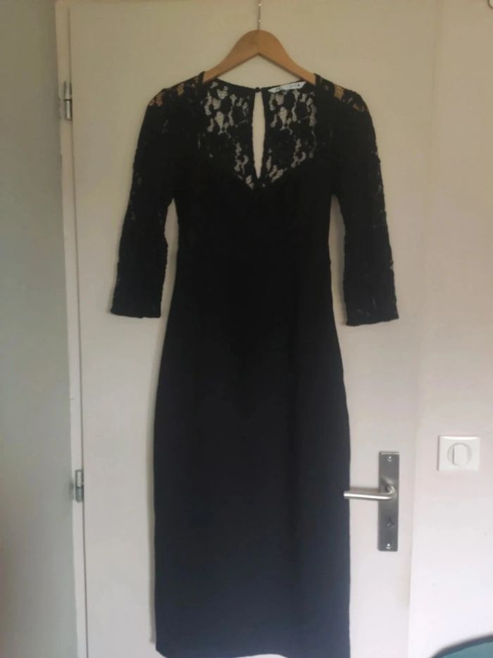 Zara robe longue de soirée dentelle  S - photo numéro 2