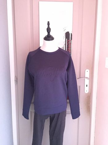 Pull 🎀 bleu foncé Jennyfer taille S 4euros