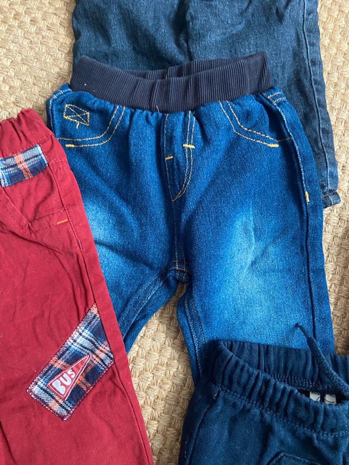 Lot pantalons 9 mois - photo numéro 4