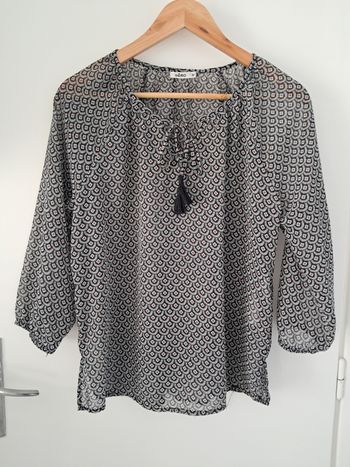 Haut léger taille 38 manche longue 