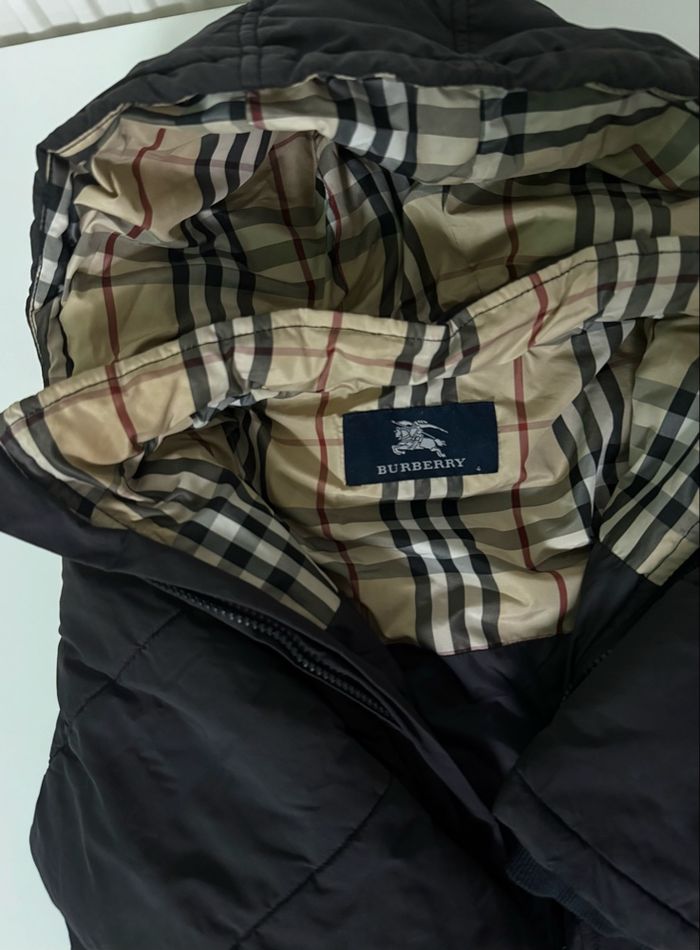 Doudoune Burberry enfant – 4 ans – Très bon état - photo numéro 3