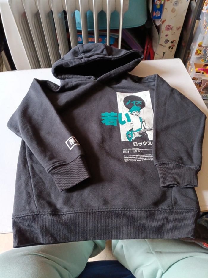 Sweat manga / animé 5 6 ans lefties pas vinted go