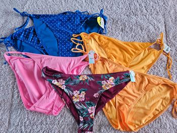 Lot de 6 bas de maillot de bain - neufs