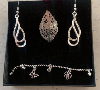 Lot bijoux fantaisie
