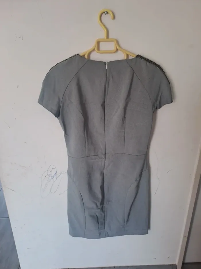 Robe près du corps gris Zara Taille L (40) - photo numéro 8