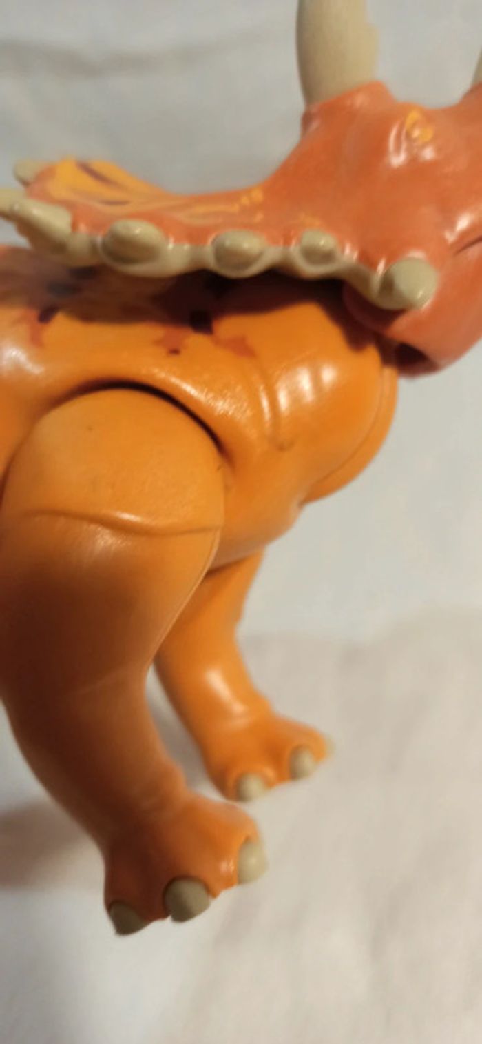 Dinosaure triceratops orange playmobil - photo numéro 10