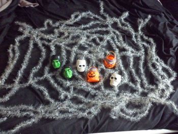 Petite lanterne + toile D'Halloween