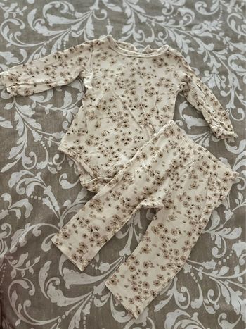 Ensemble fleurs bébé