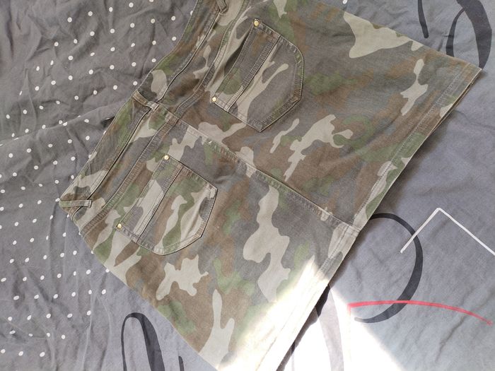 Jupe courte armée vert kaki - photo numéro 5