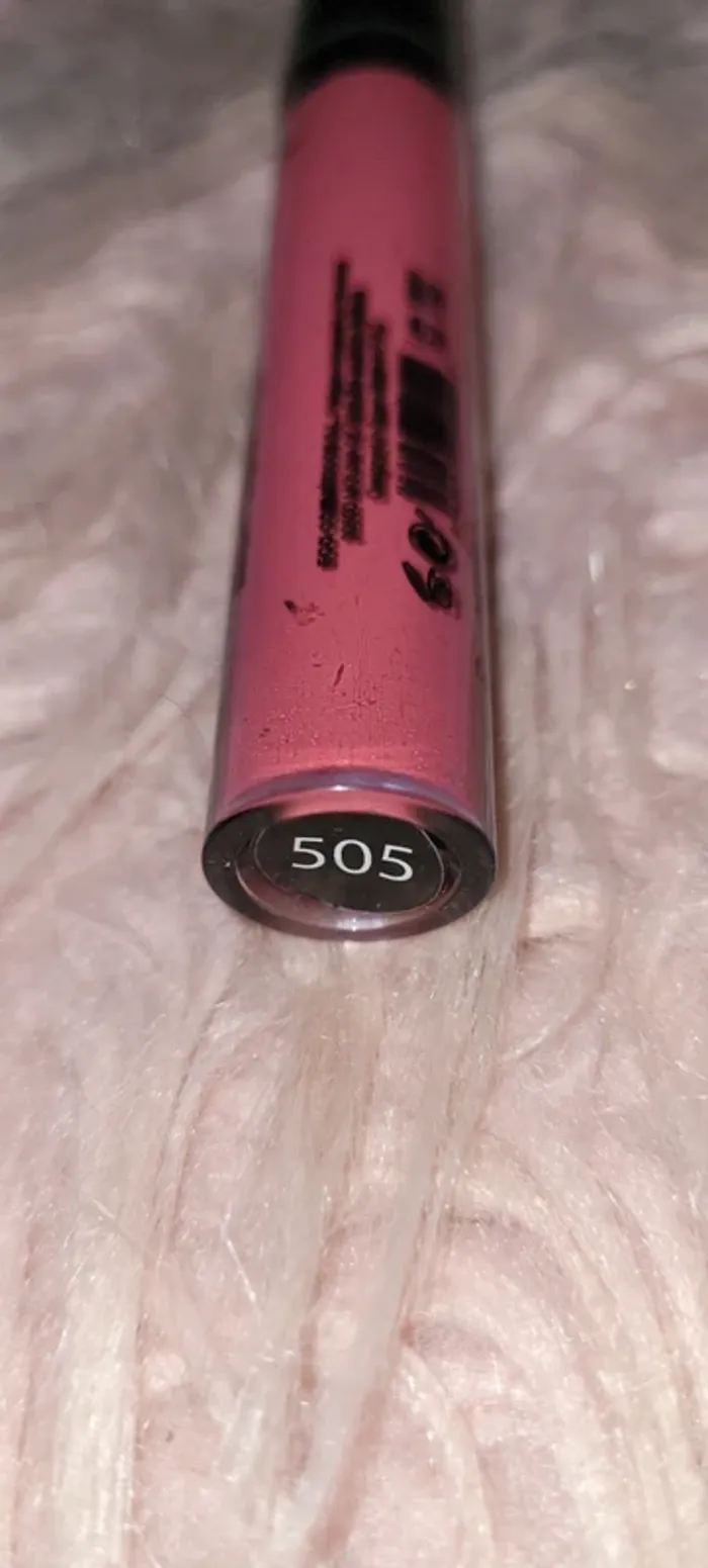 Rouge à lèvres matte - photo numéro 2