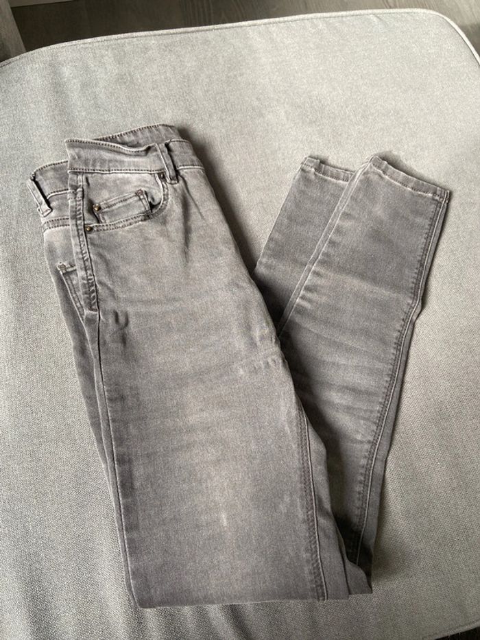 Jeans Pull & Bear gris - photo numéro 10