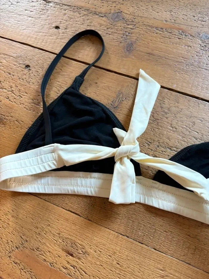 Haut de maillot de bain noir et blanc 38 M - photo numéro 3