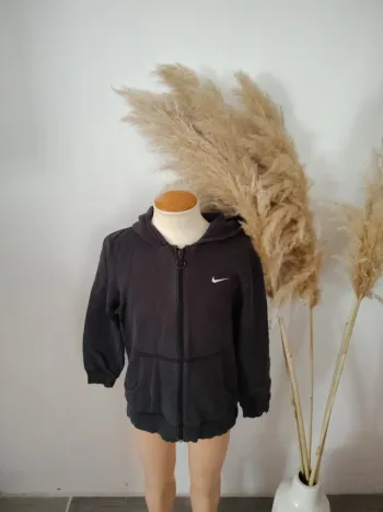 Veste Nike garçon 🧑 6/7 ans
