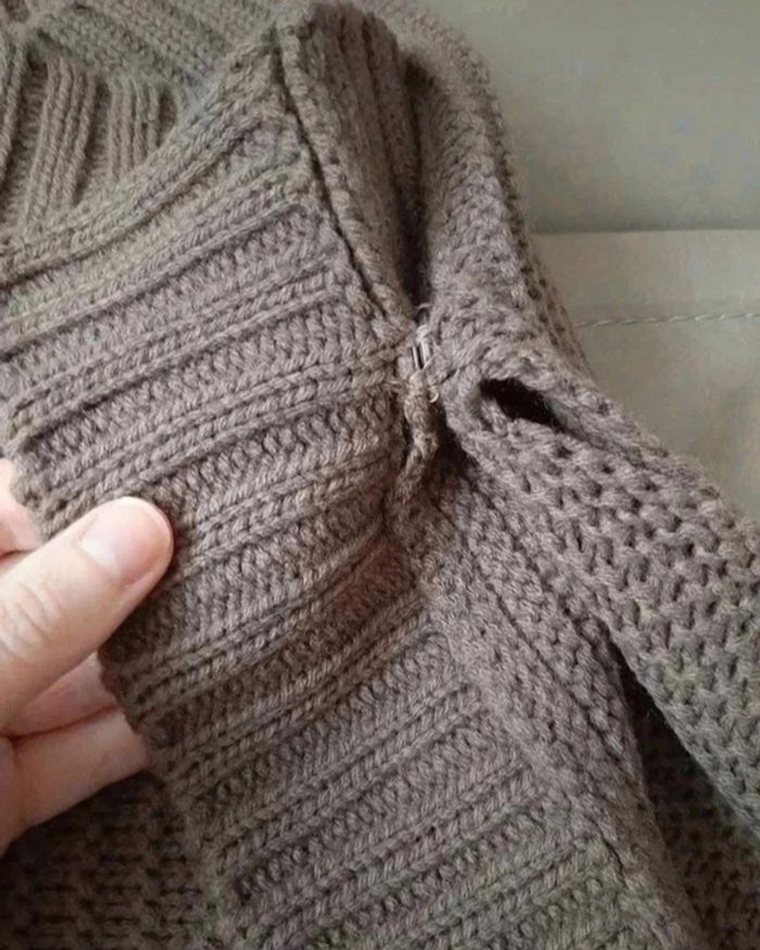 Pull en mailles sans manches - photo numéro 2