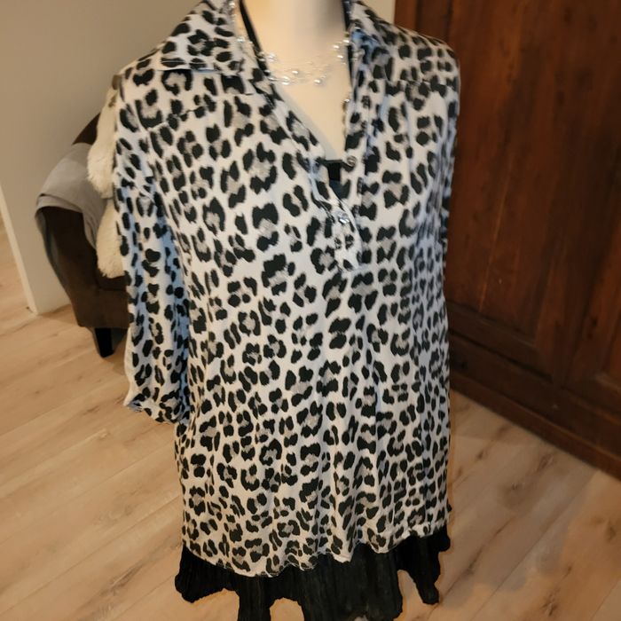 Blouse made in italy - photo numéro 1