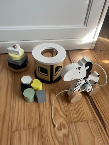 Lot jeux d’éveil Vertbaudet 