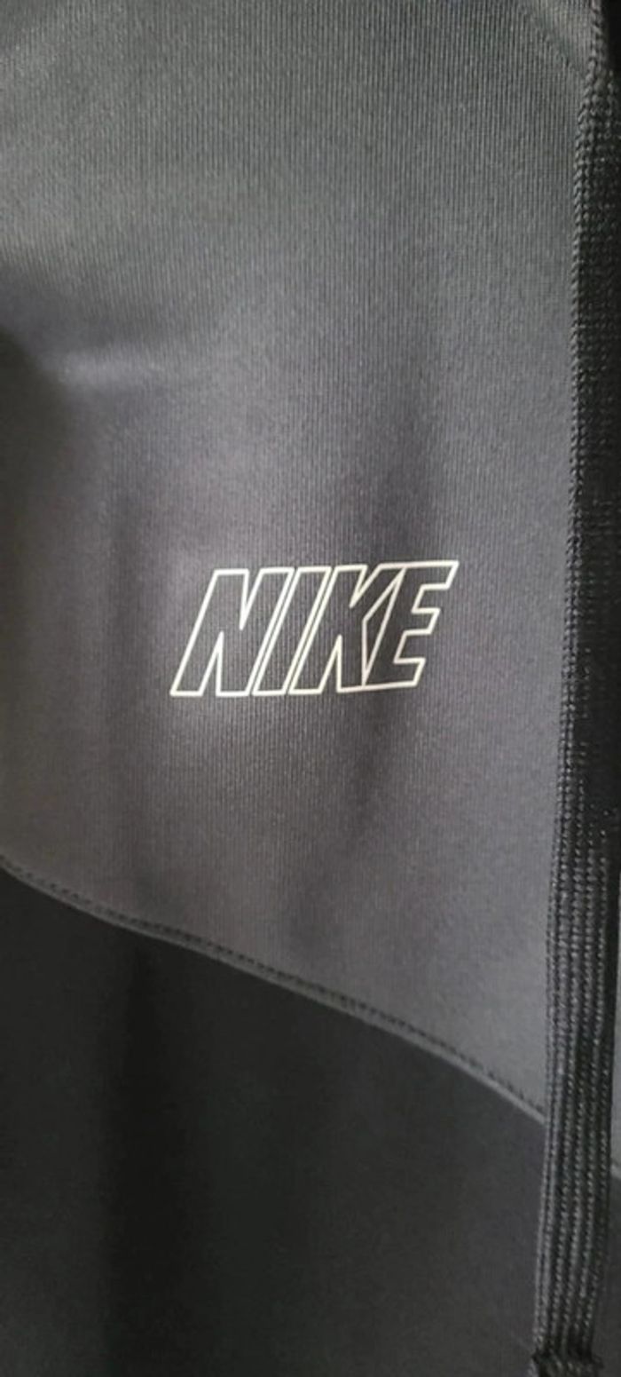 Veste nike homme taille M neuve - photo numéro 4