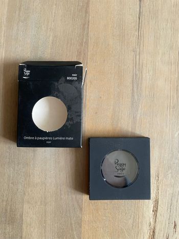 Maquillage Fard à paupières Peggy Sage - Teinte noir - Neuf avec boîte 