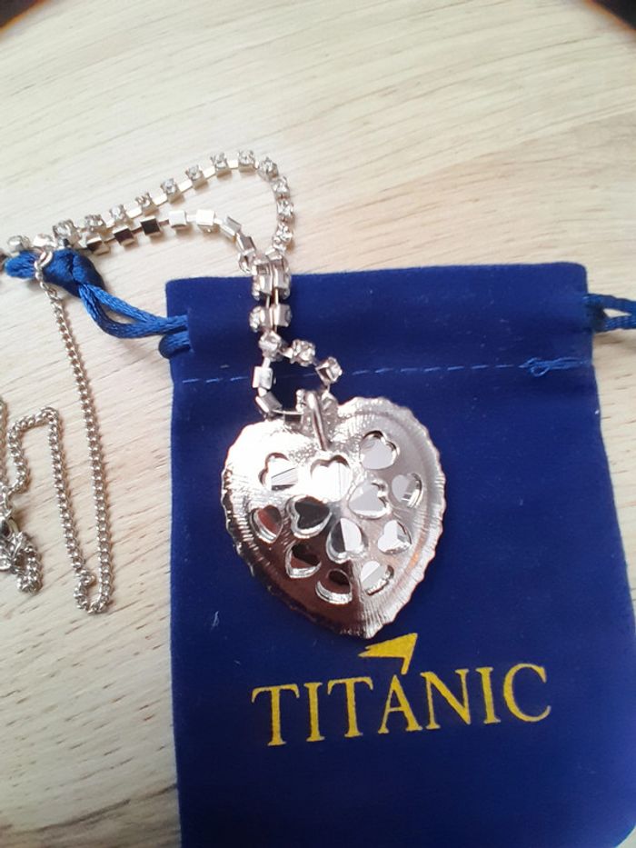 Collier Titanic, collier coeur océan porté par Rose dans le film - photo numéro 3