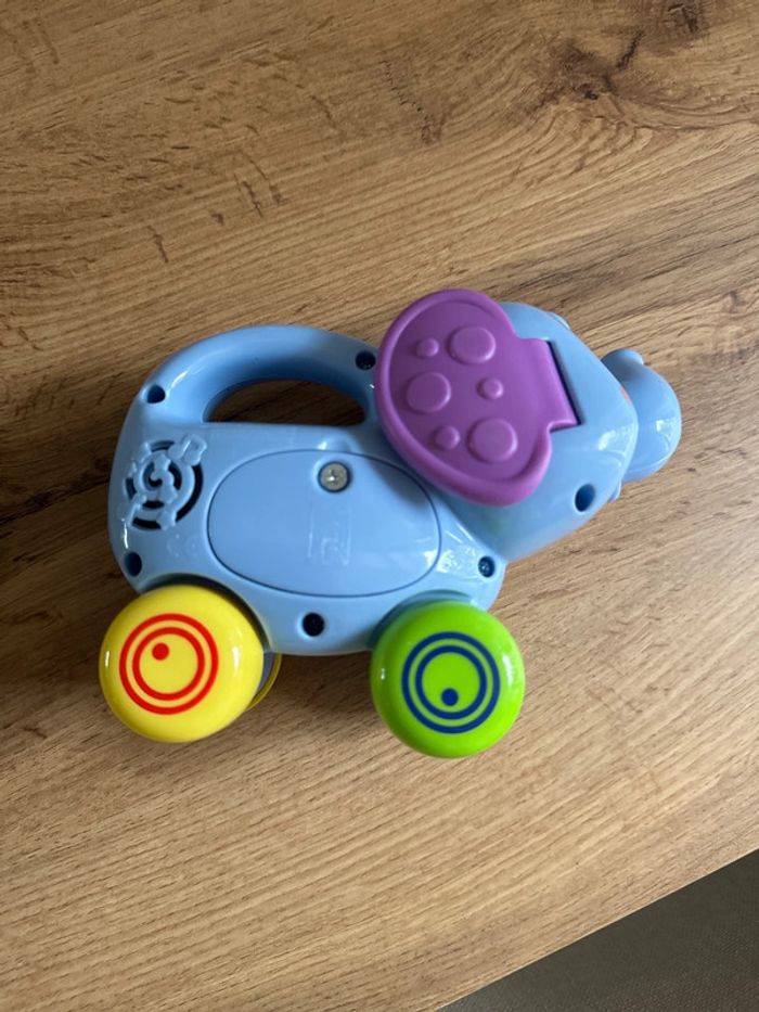 Mon éléphant pousse pousse - photo numéro 3