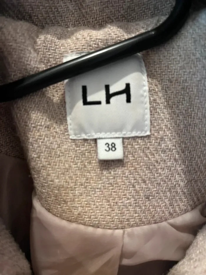 Manteau zip capuche fourrure taille 38 - photo numéro 3