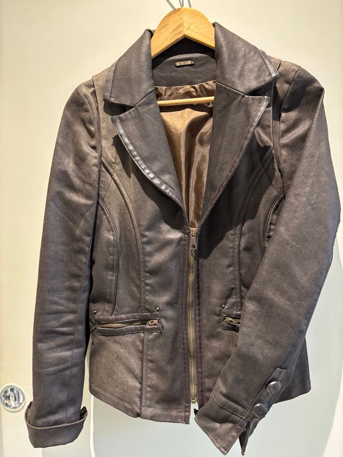 Veste collection WoM