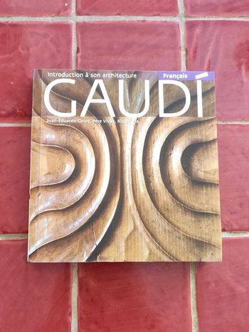 Gaudi introduction à son architecture