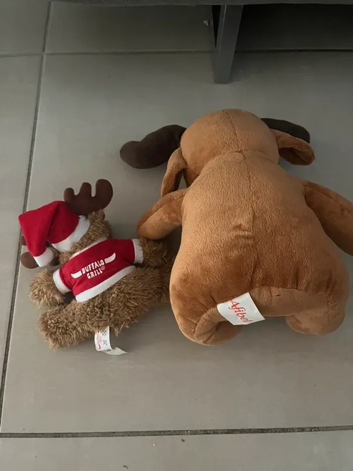 Neuf Lot de 2 peluches rennes de Noël - photo numéro 3