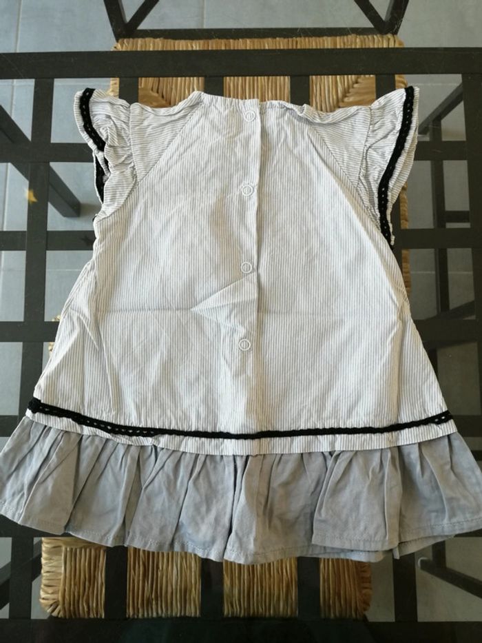 Robe à rayures grises - photo numéro 2