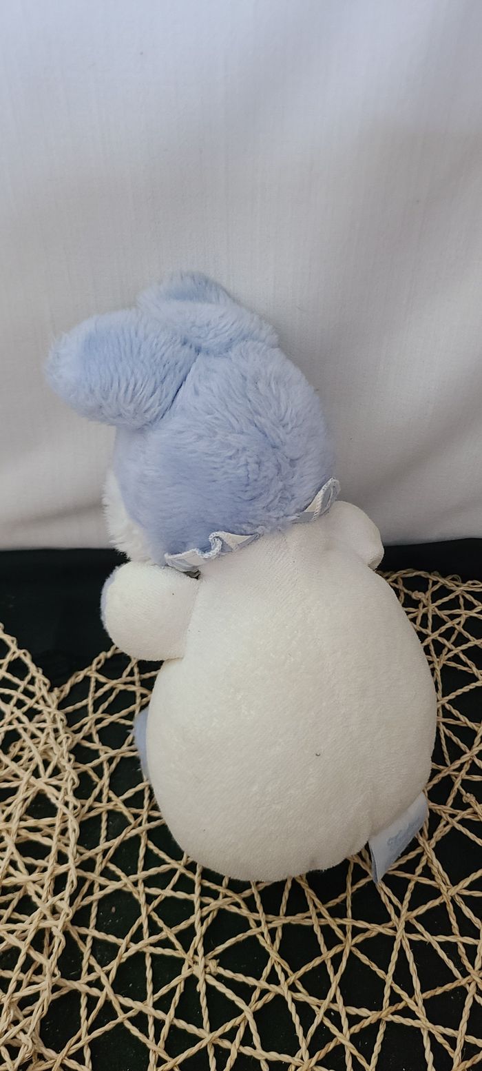 Doudou lapin boule blanc rayé bleu TARTINE ET CHOCOLAT - photo numéro 2