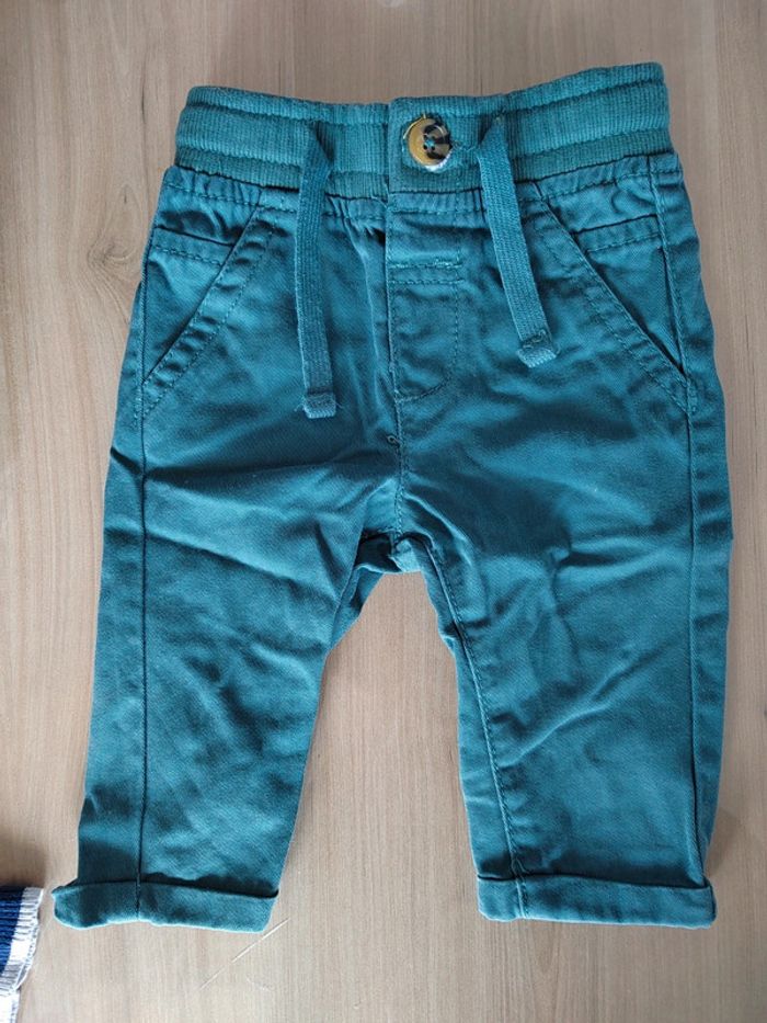 Pantalon Kiabi taille 3 mois