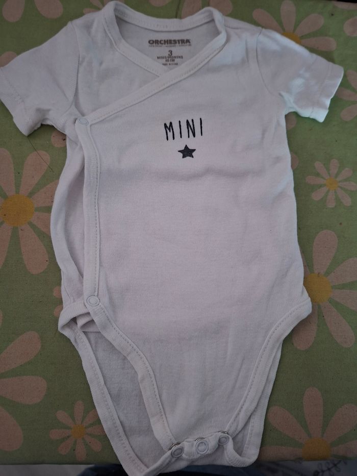 2 bodies 3 mois - photo numéro 2