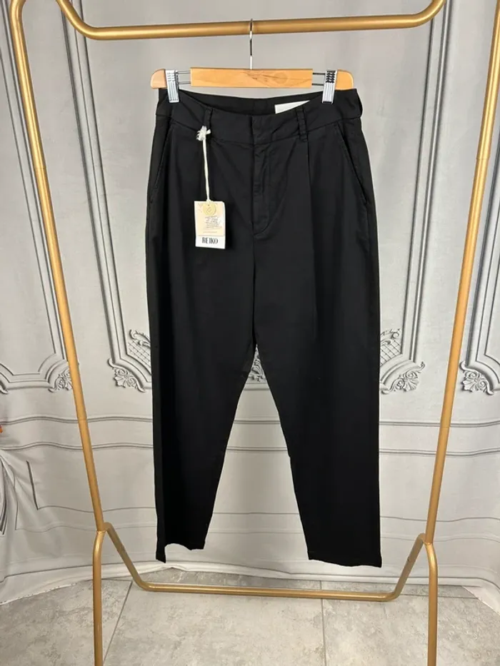 Pantalon Chino Noir taille haute Reiko W26 neuf