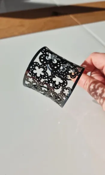 Bracelet manchette neuf