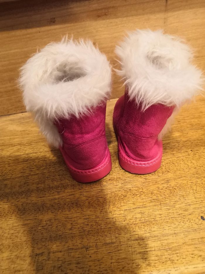 Bottes fille taille 21 - photo numéro 3