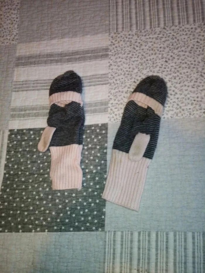 Mitaines filles okaïdi en bon état. - photo numéro 4