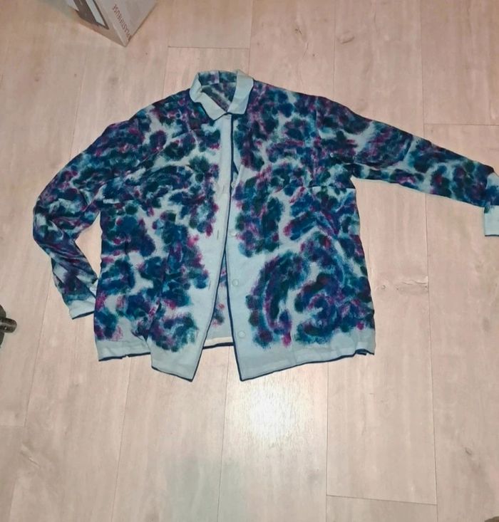 Chemise Vintage motifs tâches peinture T40