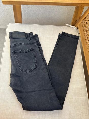 Jean noir zara taille 38