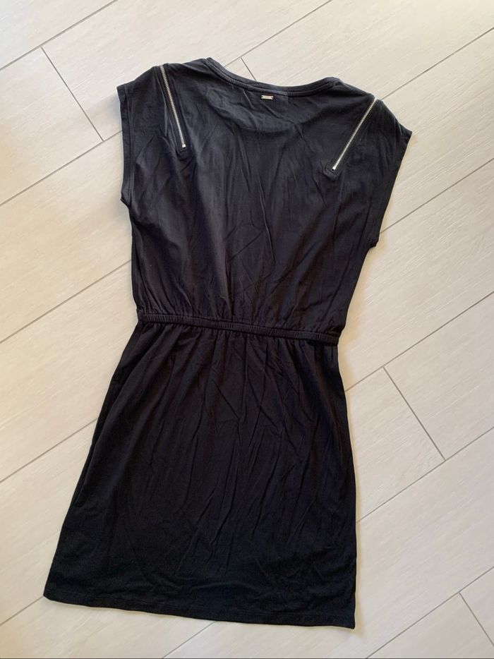 DKNY robe noire M - photo numéro 3