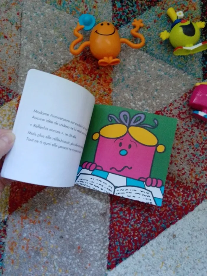 Livre + figurines - photo numéro 5