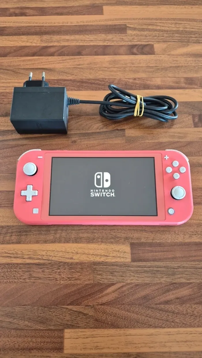 Console Nintendo switch lite "Couleur corail" - photo numéro 3
