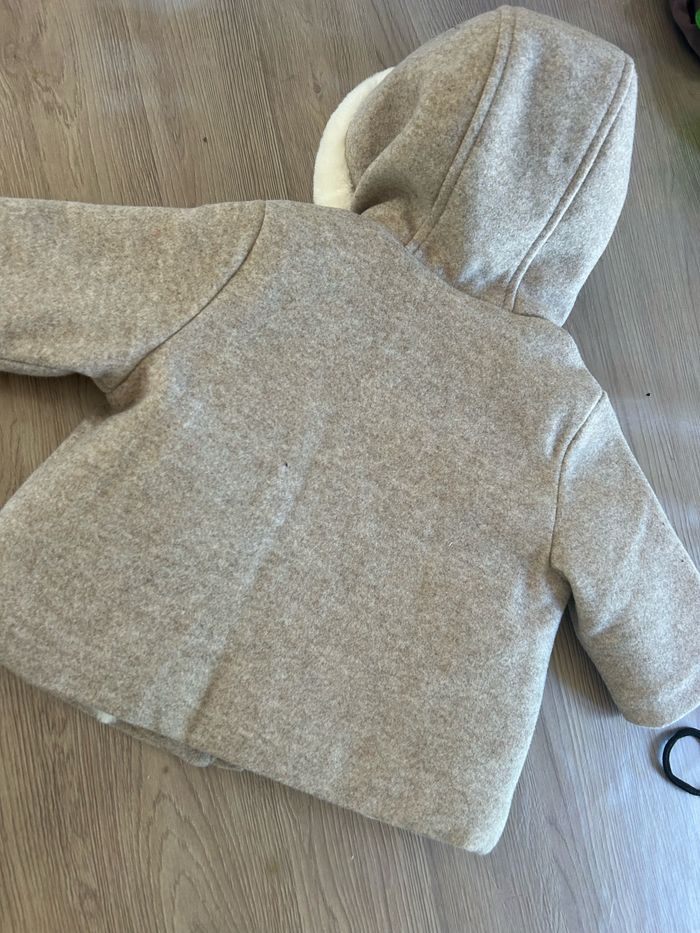 Blouson Kiabi beige en 6 mois - photo numéro 3