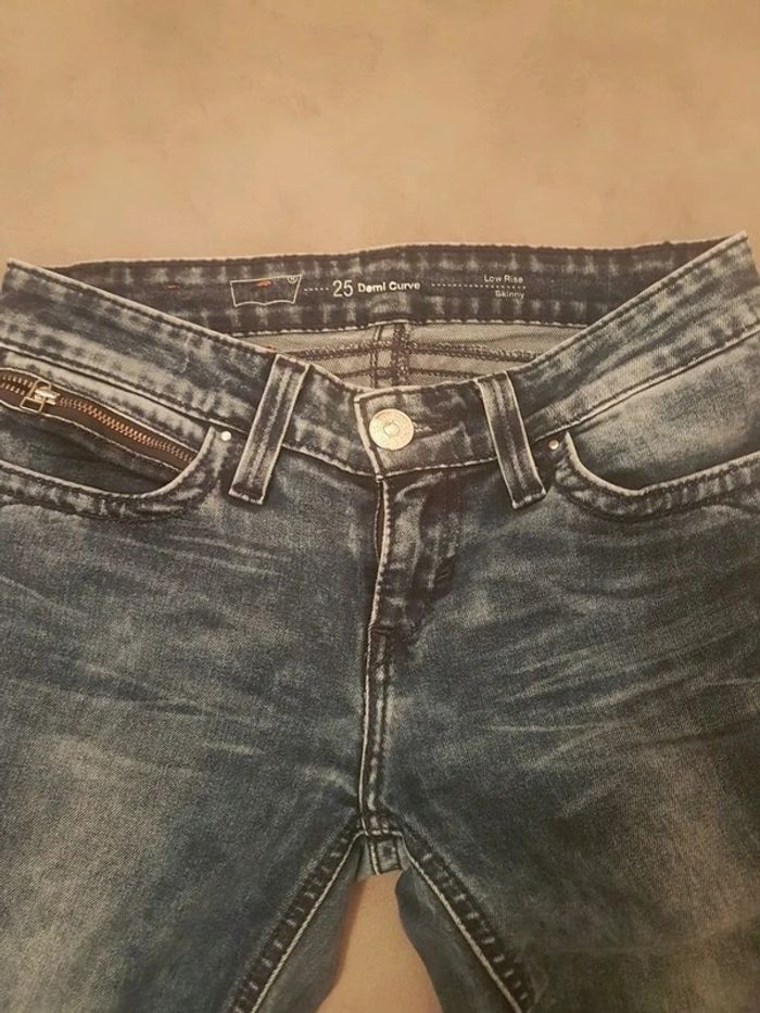 Jean Levi's - photo numéro 3