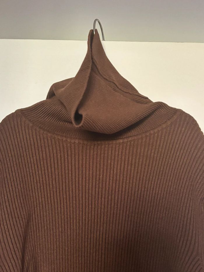 Top col roulé marron • Pimkie • Taille S - photo numéro 2
