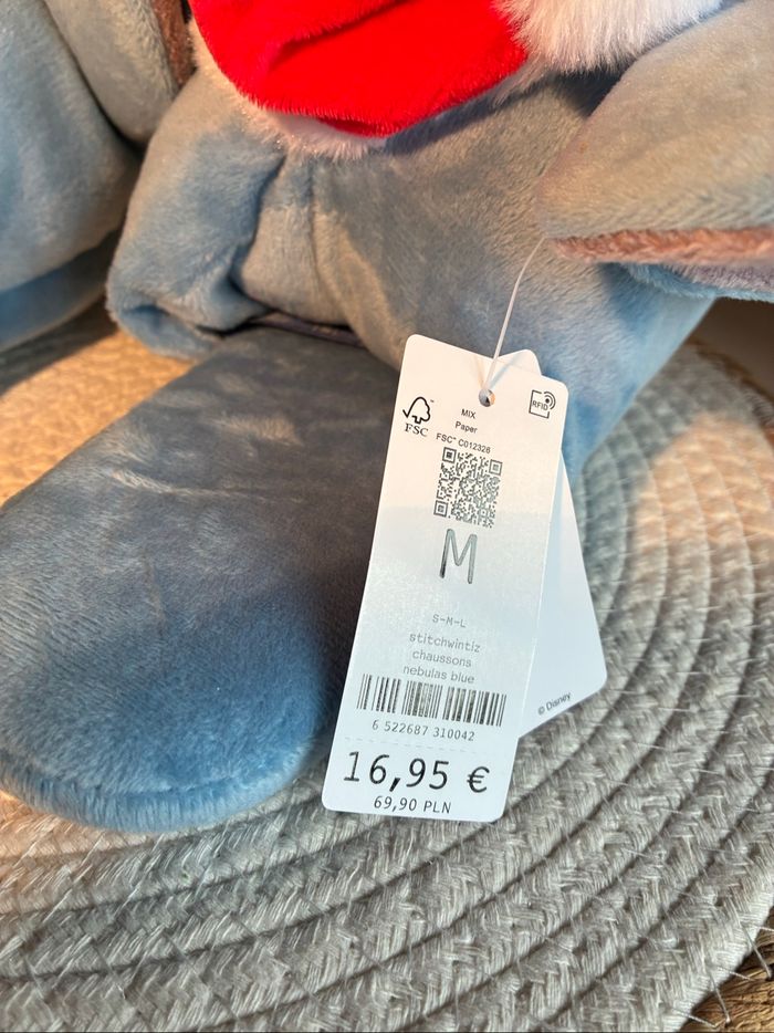 Chaussons Stitch Noël - photo numéro 4