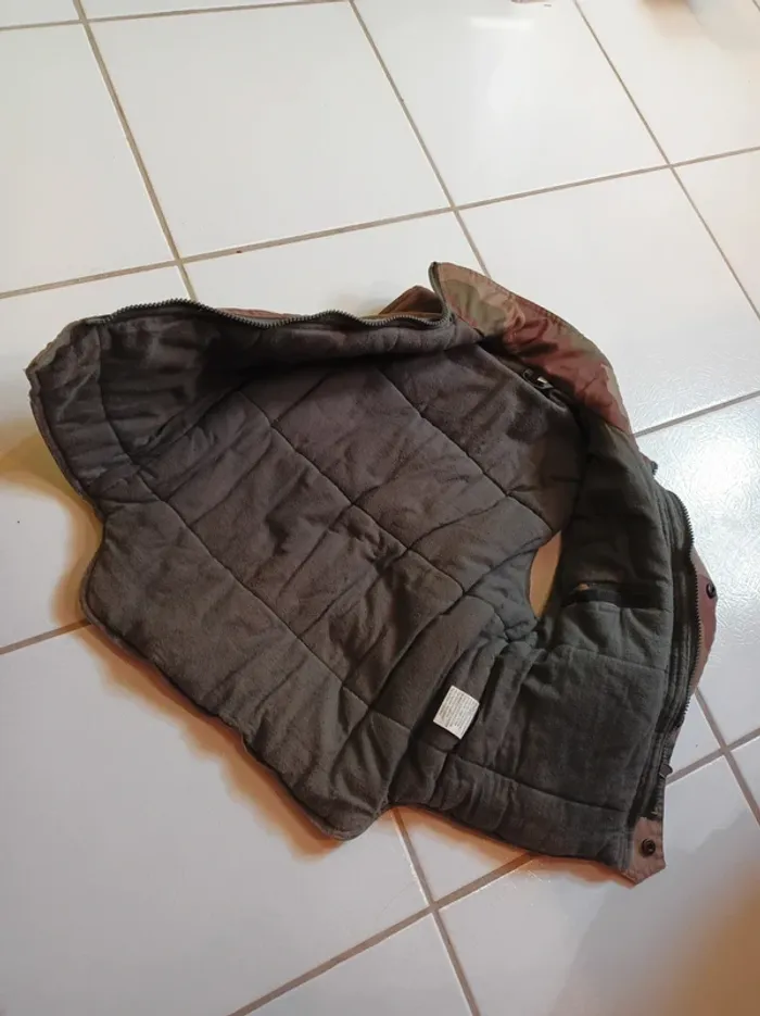 Veste sans manches garçon camouflage - photo numéro 3