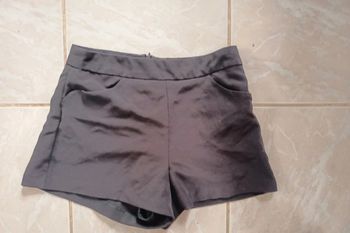 Short Mango taille 38