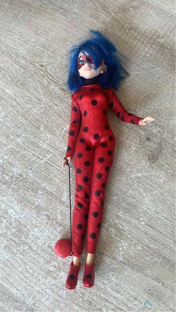 Poupée Ladybug chantante – Miraculous