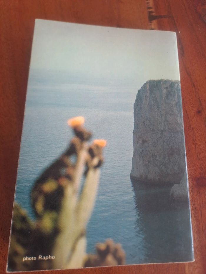 Livre Le Mépris, Moravia - photo numéro 2